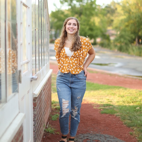 Meet your Posher, Jess - Picture 1 of 1